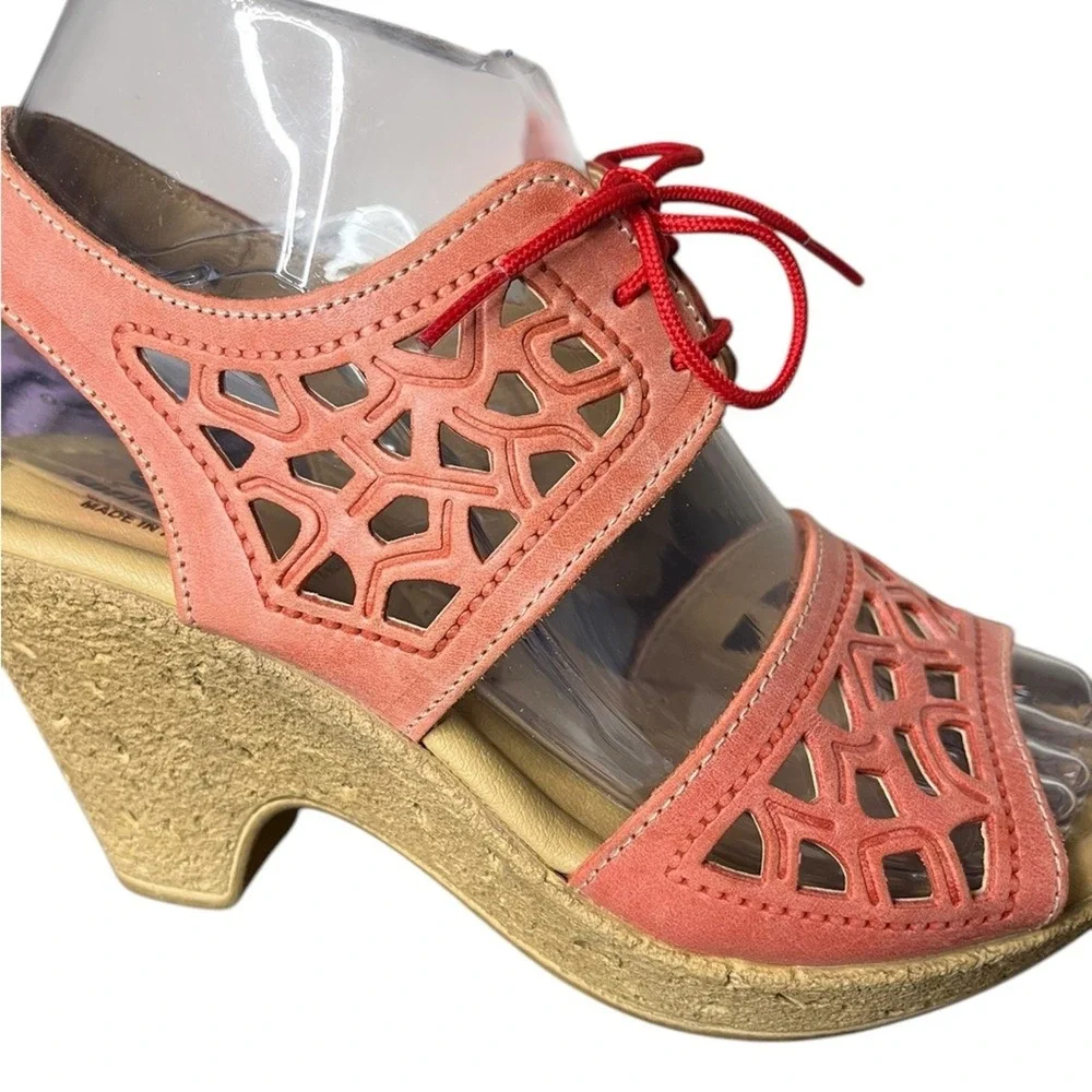 SPRING STEP Wedge Decorative Cut Out‎ Lace Up Closure Made In Italy Women's 5.5